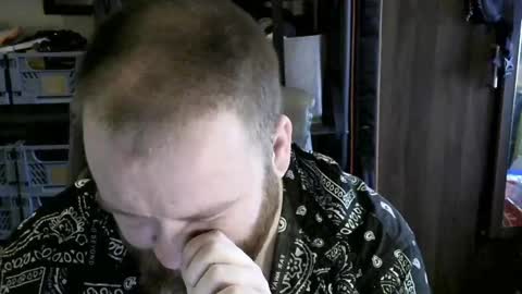 Snapshot of irishdaddy24 chatting on 02-17-25, 12:16 twitter theirishman205 online show from 02-17-25, 12:16