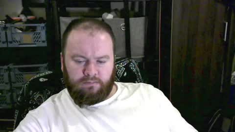 Snapshot of irishdaddy24 chatting on 02-28-25, 09:55 twitter theirishman205 online show from 02-28-25, 09:55