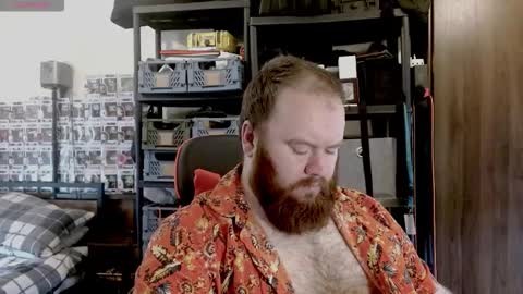 Snapshot of irishdaddy24 chatting on 09-14-25, 11:20 twitter theirishman205 online show from 09-14-25, 11:20