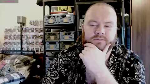 Snapshot of irishdaddy24 chatting on 09-18-25, 02:52 twitter theirishman205 online show from 09-18-25, 02:52