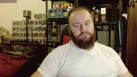 Snapshot of irishdaddy24 chatting on 10-10-25, 05:45 twitter theirishman205 online show from 10-10-25, 05:45