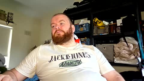 Snapshot of irishdaddy24 chatting on 11-30-25, 01:26 twitter theirishman205 online show from 11-30-25, 01:26