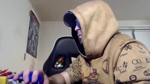 Irishdude2483 online show from 01-09-25, 03:36