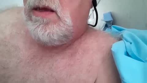 Snapshot of irishdudeloveoib chatting on 12-06-24, 07:23 Irishdudelove online show from 12-06-24, 07:23