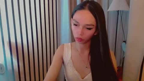 IRISH AND TRIXIE online show from 04-11-26, 07:56