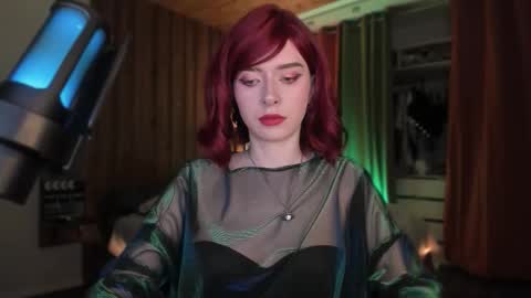 Miss Iris Fansly Miss Iris new inst.  online show from 11-14-25, 08:07