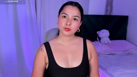 Iris Moira  online show from 04-11-26, 02:16