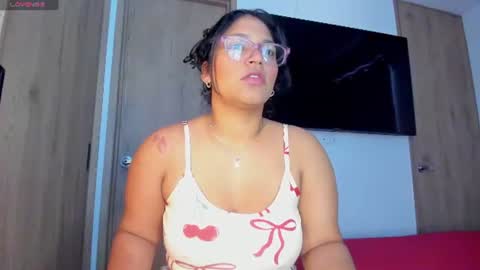 Snapshot of iriss_25 chatting on 06-16-26, 11:02 iris online show from 06-16-26, 11:02