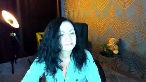 Snapshot of irissmoon1 chatting on 05-22-26, 11:38 Iris online show from 05-22-26, 11:38