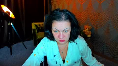 Snapshot of irissmoon1 chatting on 06-15-26, 05:48 Iris online show from 06-15-26, 05:48