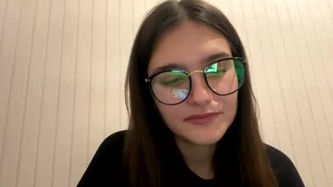 irisss31 online show from 12-07-24, 04:03