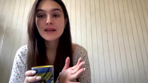 irisss31 online show from 03-05-25, 08:00