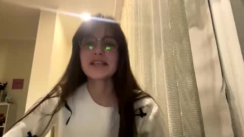 irisss31 online show from 03-09-26, 07:51