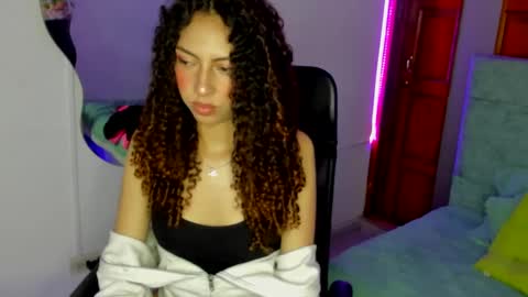 Snapshot of irix_moon chatting on 10-03-25, 04:42 irix_moon online show from 10-03-25, 04:42