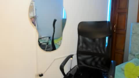 Snapshot of irix_moon chatting on 10-07-25, 03:36 irix_moon online show from 10-07-25, 03:36