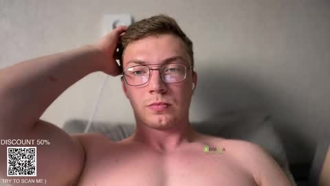 Snapshot of iron__chapman chatting on 11-16-25, 12:05 Iron online show from 11-16-25, 12:05