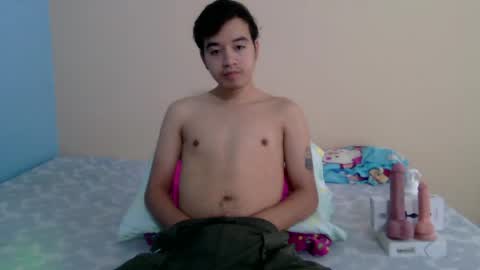 Snapshot of irondante01 chatting on 05-13-26, 12:13 irondante01 online show from 05-13-26, 12:13
