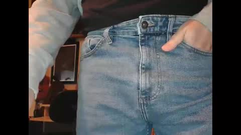 Ironkokkk online show from 02-09-25, 06:37