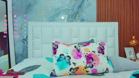 Sandy  online show from 01-28-25, 12:11