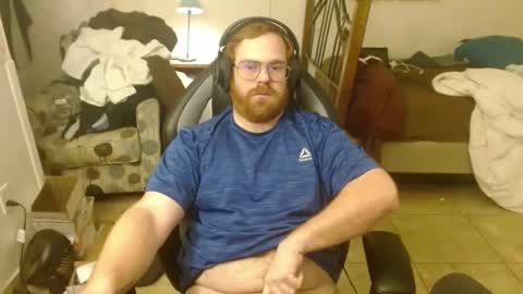 Snapshot of irreversible0 chatting on 12-25-24, 09:13 Matt online show from 12-25-24, 09:13