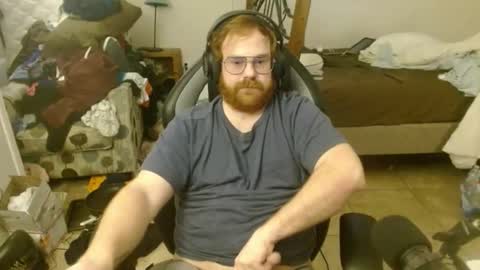 Snapshot of irreversible0 chatting on 01-19-25, 02:38 Matt online show from 01-19-25, 02:38