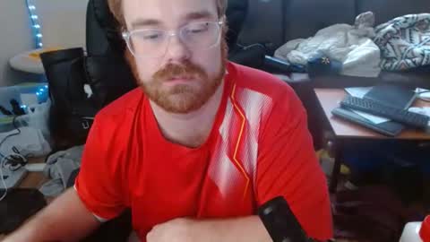 Snapshot of irreversible0 chatting on 03-05-26, 09:33 Matt online show from 03-05-26, 09:33