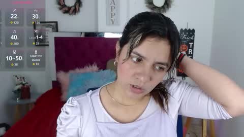 Snapshot of isa418138 chatting on 10-20-25, 10:21 isa418138 online show from 10-20-25, 10:21