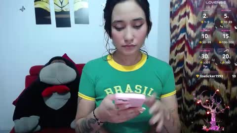 Isa online show from 09-19-25, 10:54