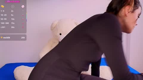 Snapshot of isa_laurentt chatting on 02-05-25, 08:57 Isabella Laurentt online show from 02-05-25, 08:57