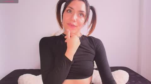 Snapshot of isa_laurentt chatting on 02-13-25, 09:06 Isabella Laurentt online show from 02-13-25, 09:06