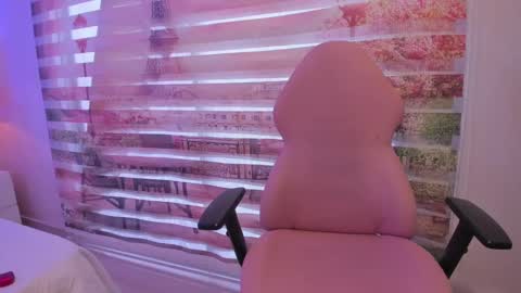    online show from 10-03-25, 03:31