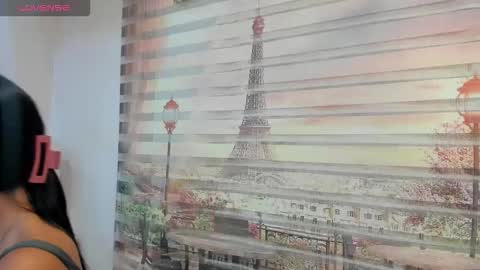    online show from 10-23-25, 03:17