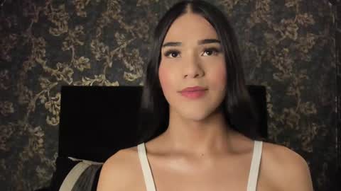 Isa  online show from 03-07-25, 03:28