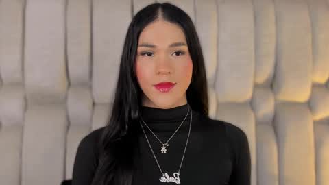 Isa  online show from 02-23-26, 03:59