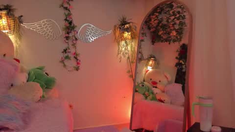 Snapshot of isa_nixon chatting on 09-21-25, 07:48 Isabella online show from 09-21-25, 07:48