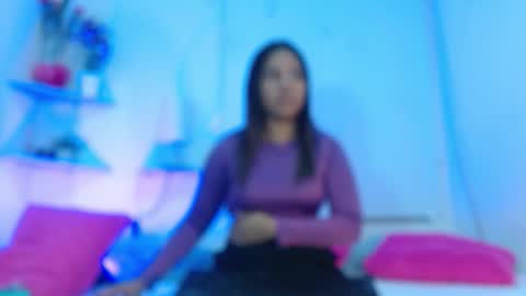 Snapshot of isa_taylorr_ chatting on 11-25-25, 12:05 Isabel online show from 11-25-25, 12:05