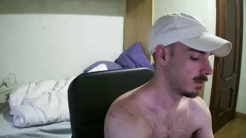 Isaac99c online show from 02-09-25, 07:38