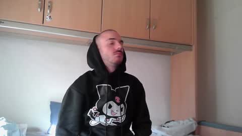 Isaac99c online show from 10-16-25, 08:15