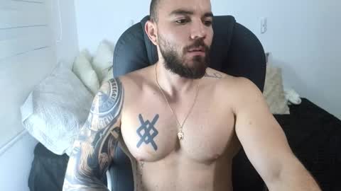 Isaac carter online show from 10-28-25, 11:03