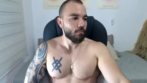 Isaac carter online show from 11-26-25, 11:11