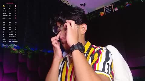 Isaac Saenz. online show from 01-18-25, 11:11