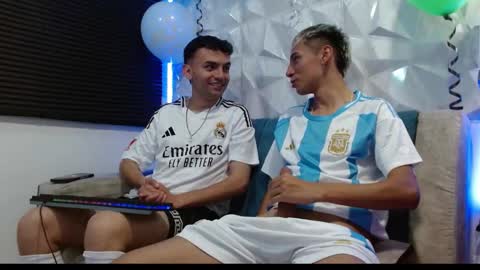 Isaac tan online show from 09-13-25, 04:12