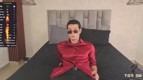 isaacblaze  online show from 07-18-26, 03:44