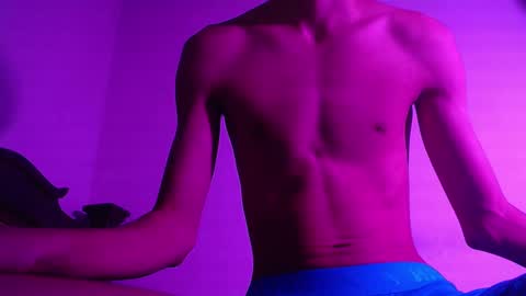 Snapshot of isaaclatino chatting on 01-13-25, 12:51 isaac online show from 01-13-25, 12:51