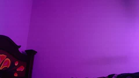 Snapshot of isaaclatino chatting on 01-16-25, 07:17 isaac online show from 01-16-25, 07:17