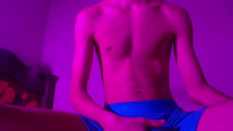 Snapshot of isaaclatino chatting on 02-01-25, 06:43 isaac online show from 02-01-25, 06:43