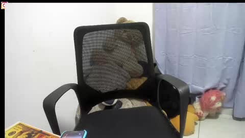 Snapshot of isaaclatino chatting on 09-13-25, 02:55 isaac online show from 09-13-25, 02:55