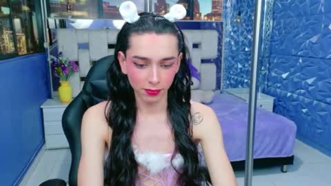 isaacnova online show from 04-28-26, 01:27