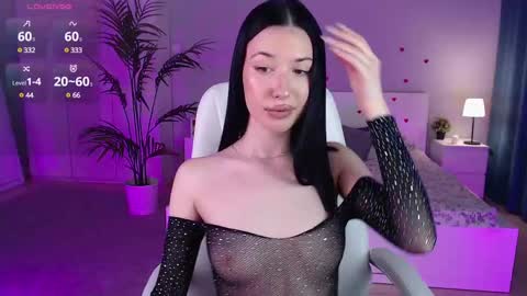 Bella online show from 02-19-25, 06:33