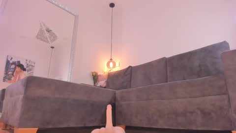 Isabela online show from 09-22-25, 11:56